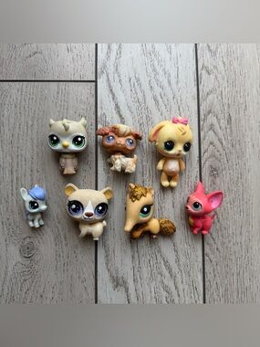 Littlest Pet Shop Mini Figures Lot of 7